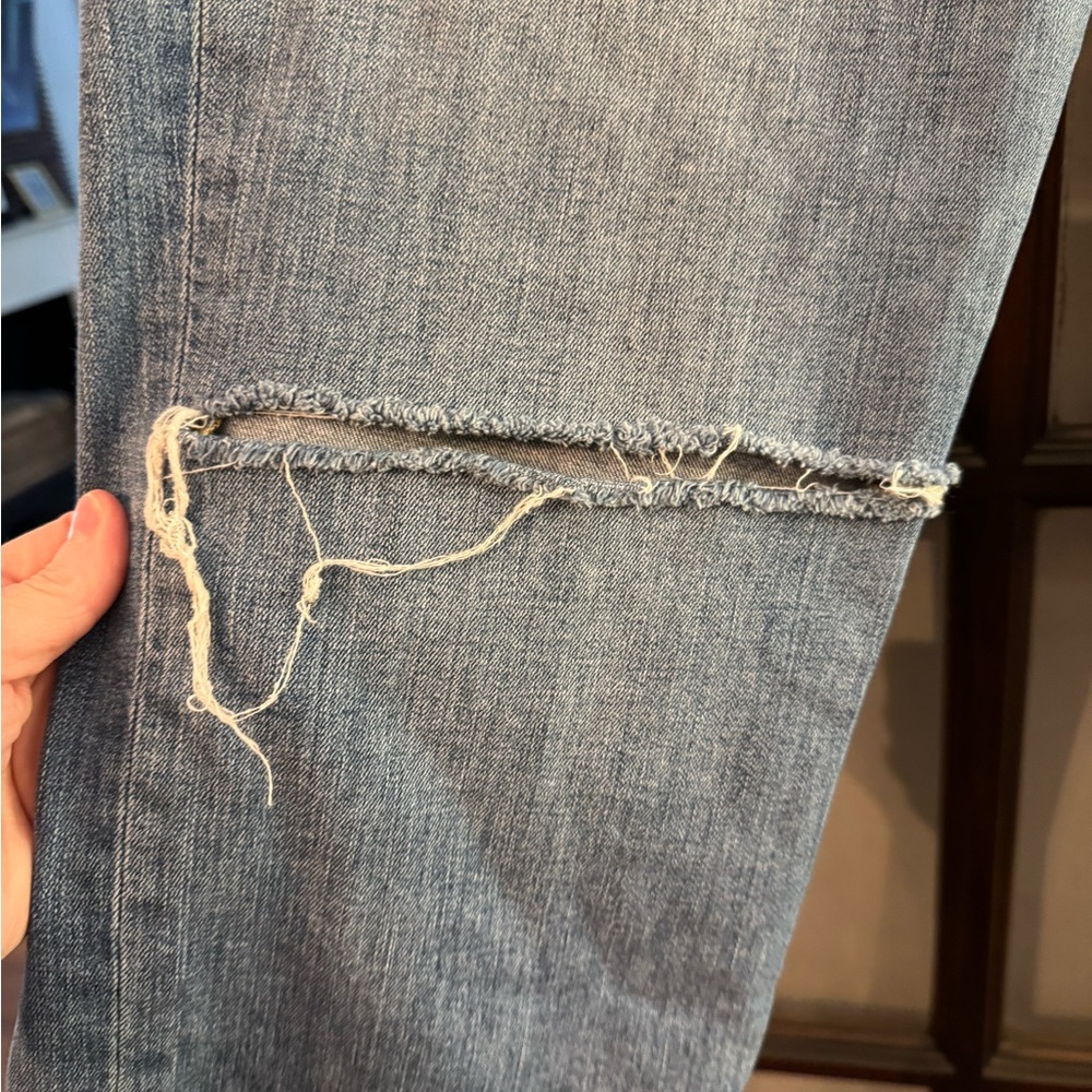 Good American Distressed jeans - Picture 3 of 5